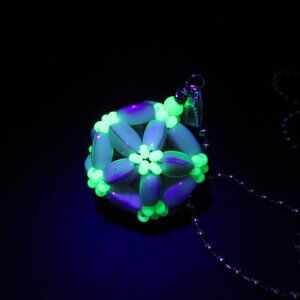 Uranium glass beaded bead pendant